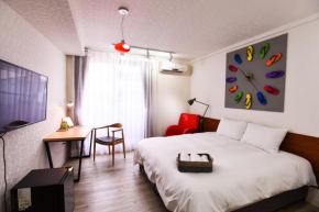 Отель Rainbow Island B&B  Tainan